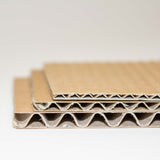 Wellpappe 800 x 1200 mm (beidseitig kaschierte Wellpappe in versch. Stärken);DIESES FORMAT IST NUR ZUR ABHOLUNG, KEIN VERSAND MÖGLICH!